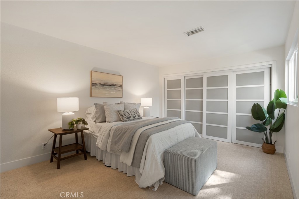 Village (TV) - Residential