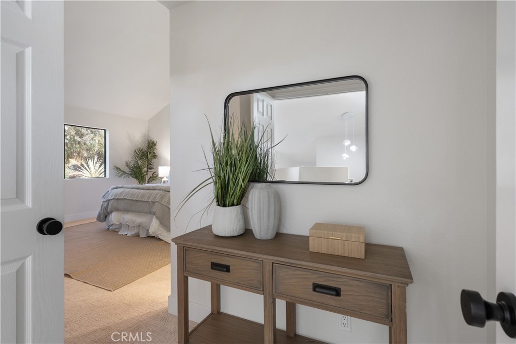 Village (TV) - Residential