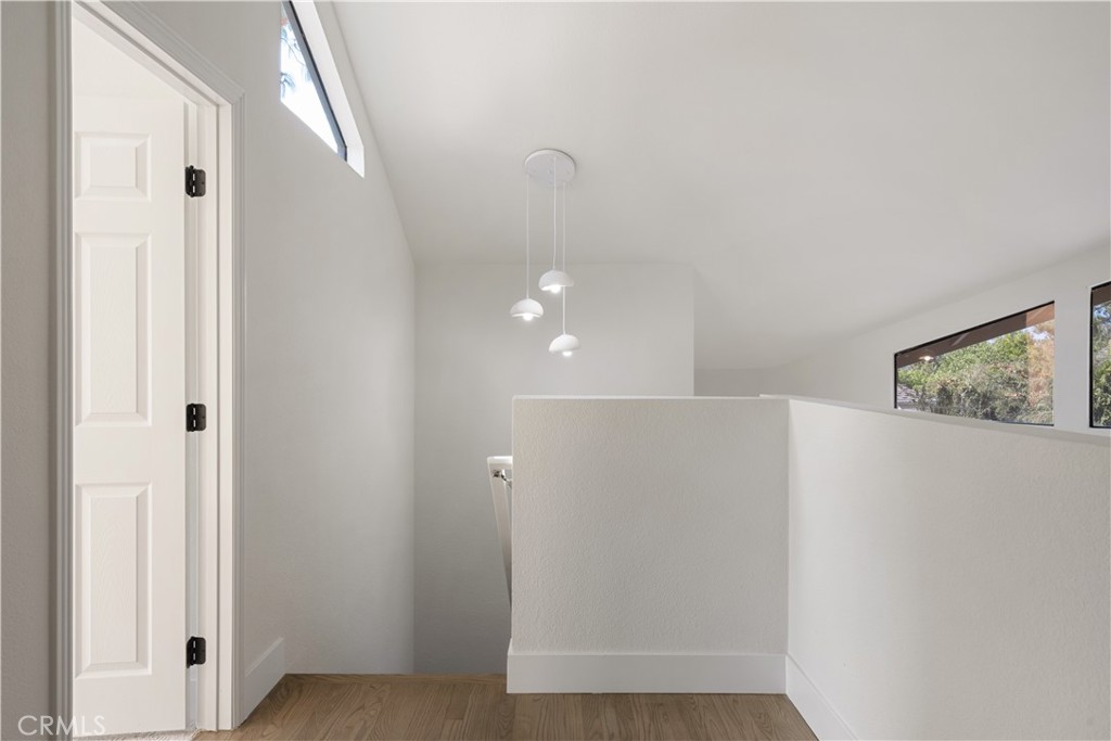 Village (TV) - Residential