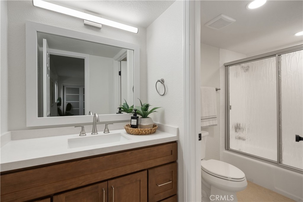 Village (TV) - Residential