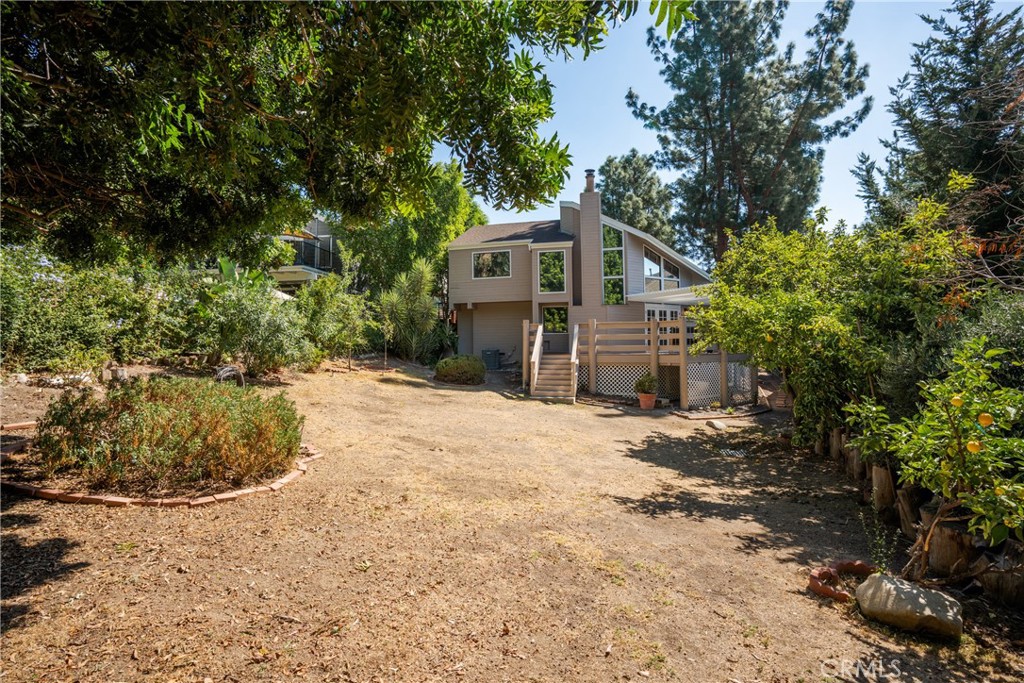 Village (TV) - Residential