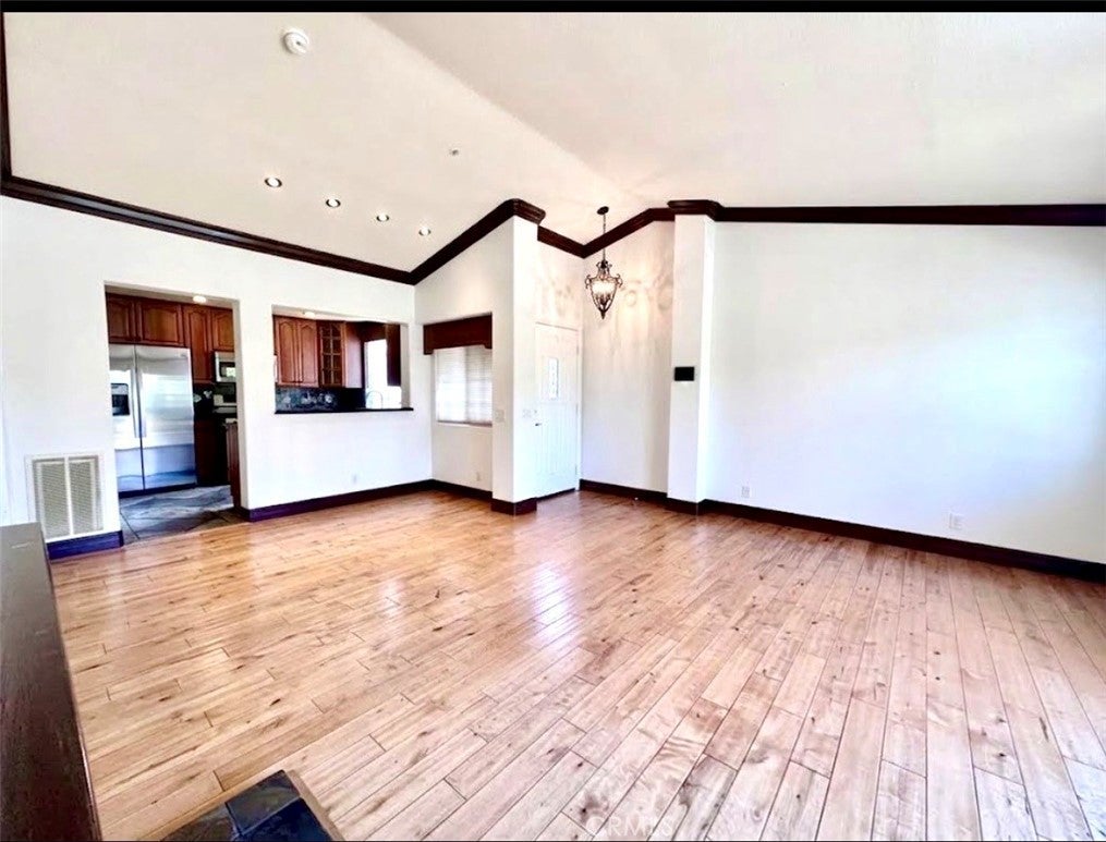2315 Dunes
