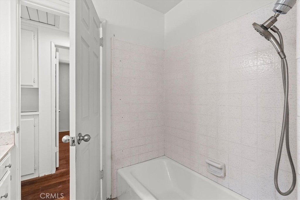 2701 Cardinal, Costa Mesa CA 92626 - Photo 23