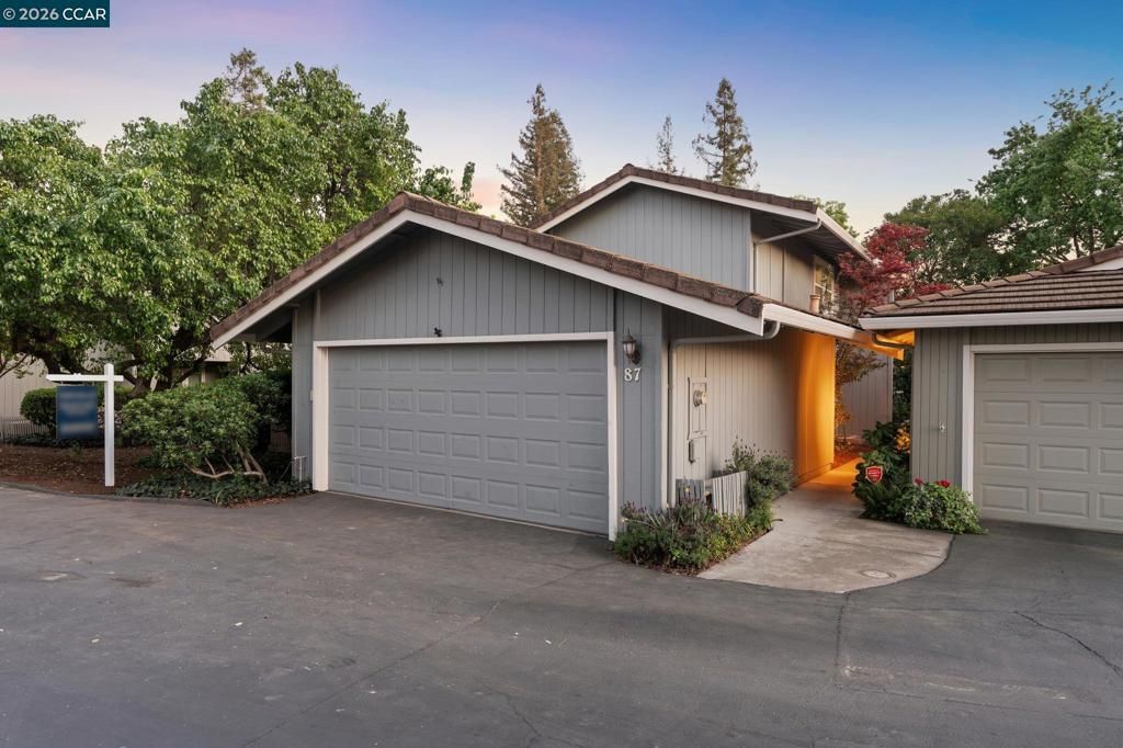 Photo of 87 Rolling Green Circle, Pleasant Hill, CA 94523 (MLS # 41128279)