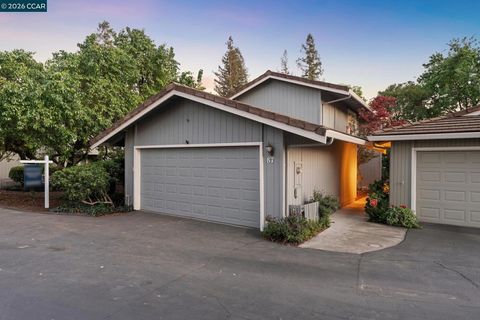 Photo of 87 Rolling Green Circle, Pleasant Hill, CA 94523 (MLS # 41128279)