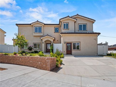 15235 152351/2 Nurmi Street Sylmar CA 91342