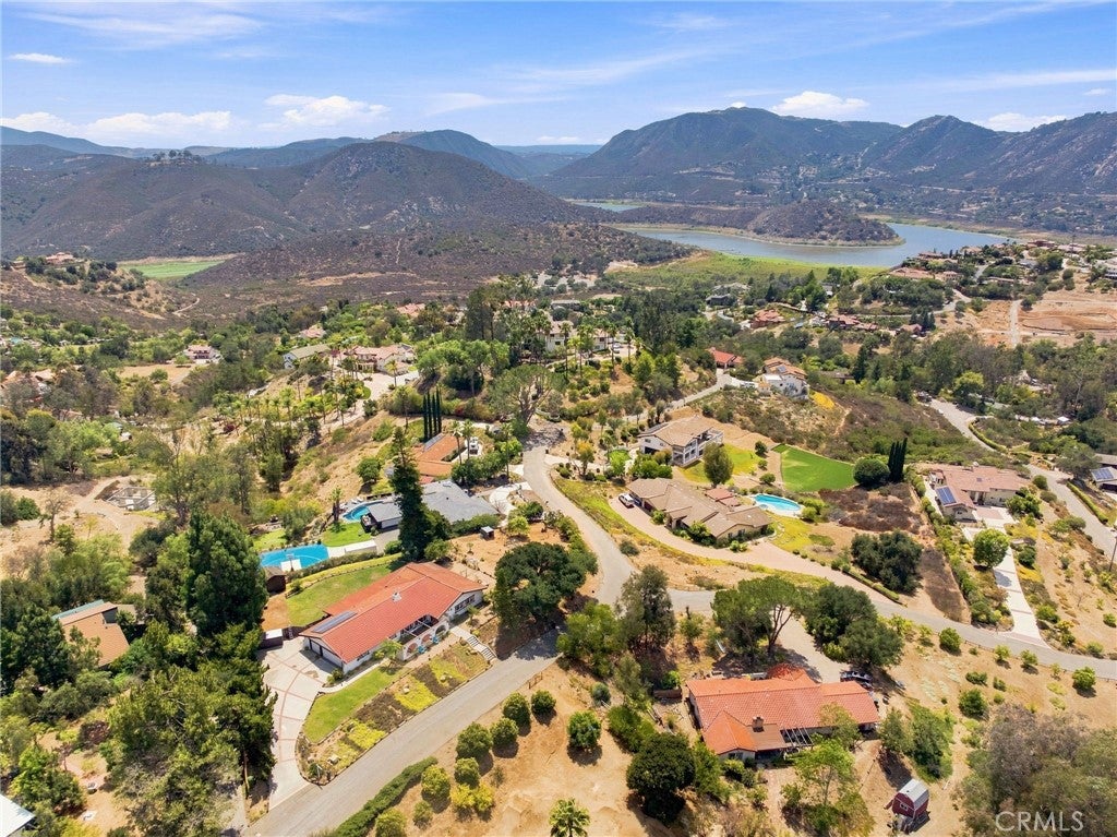 1229 Via Sendero