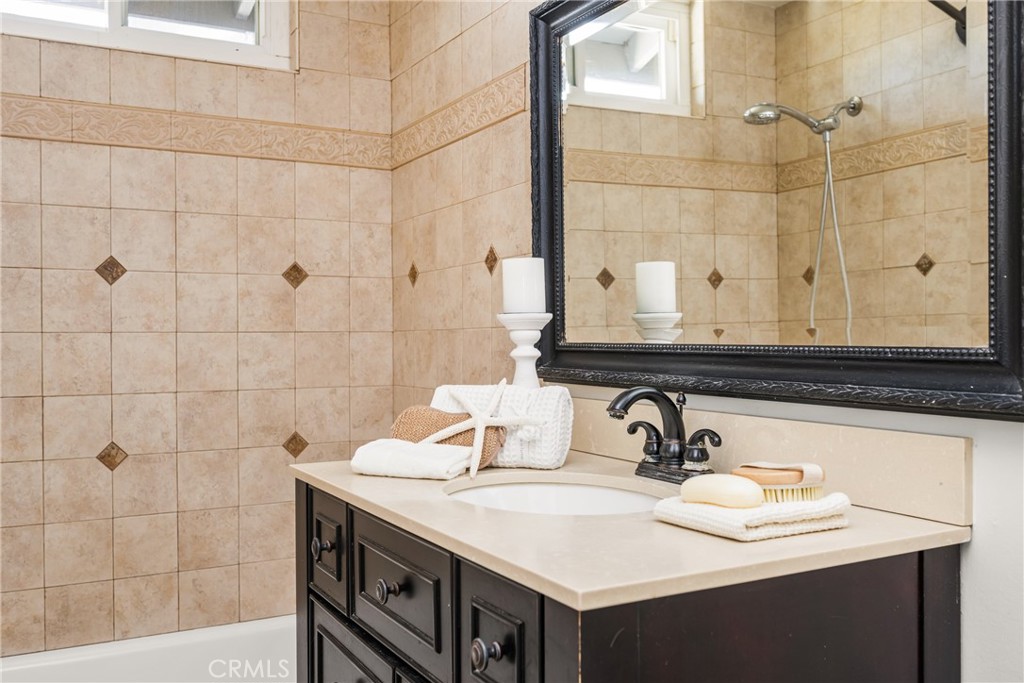 Tustin Green - Residential