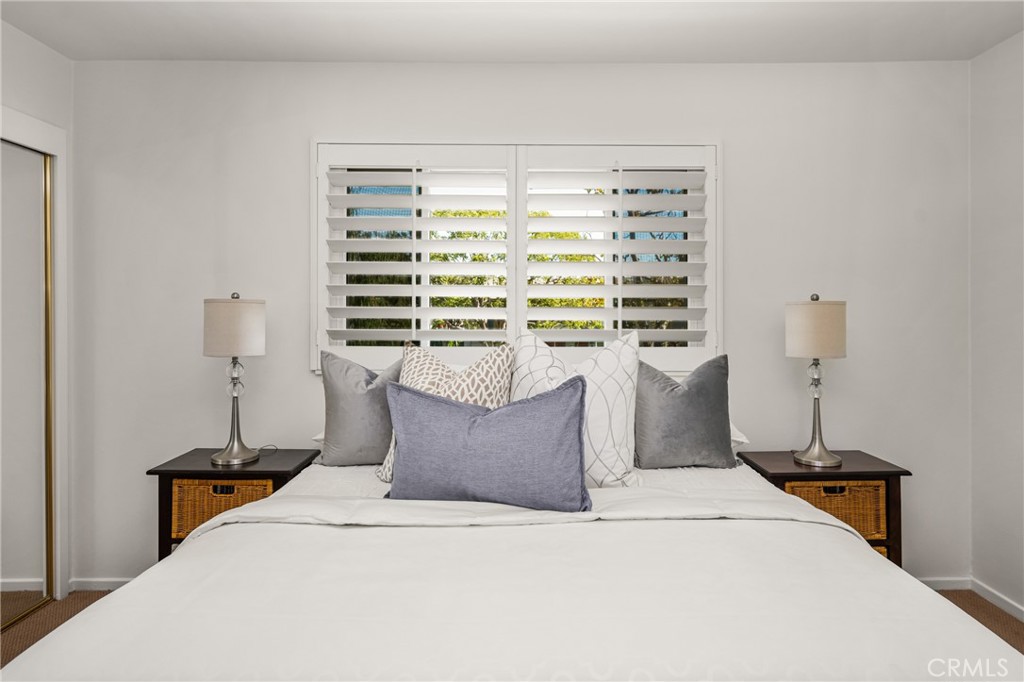 Tustin Green - Residential