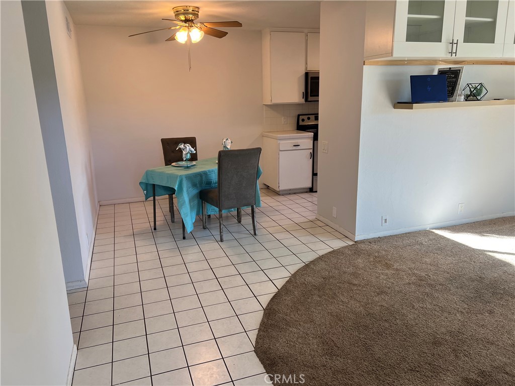 Oakbrook Village Condos (518) - Residential