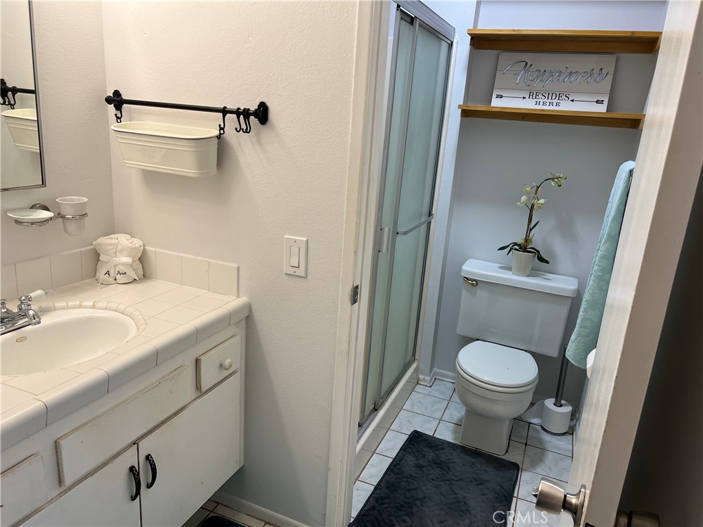 Oakbrook Village Condos (518) - Residential