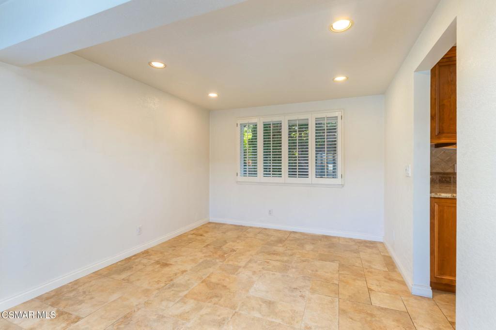 Conejo Heights I-106 - 106 - Residential