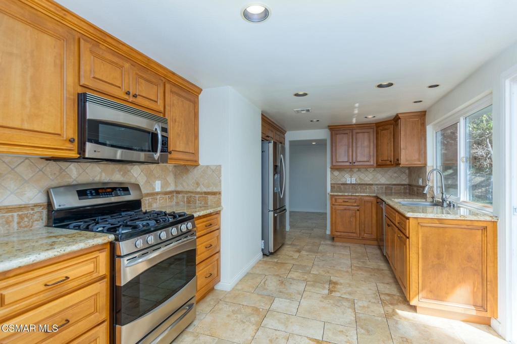 Conejo Heights I-106 - 106 - Residential