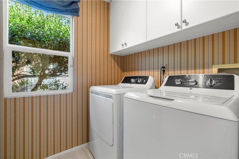 Tiny photo for 4671 Templeton Street, Ventura, CA 93003 (MLS # CV26203666)