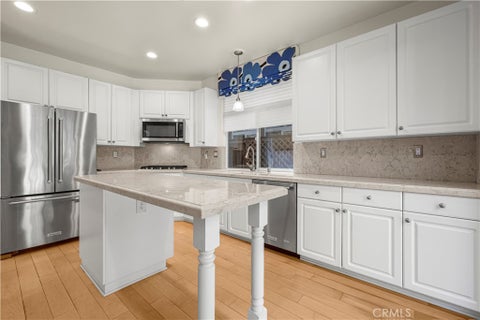 Tiny photo for 4671 Templeton Street, Ventura, CA 93003 (MLS # CV26203666)