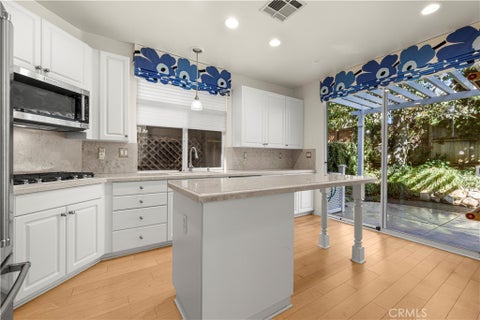 Tiny photo for 4671 Templeton Street, Ventura, CA 93003 (MLS # CV26203666)