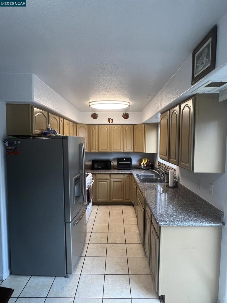 NORTH RICHMOND - Residential