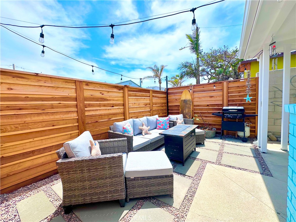 129 Oxnard Avenue