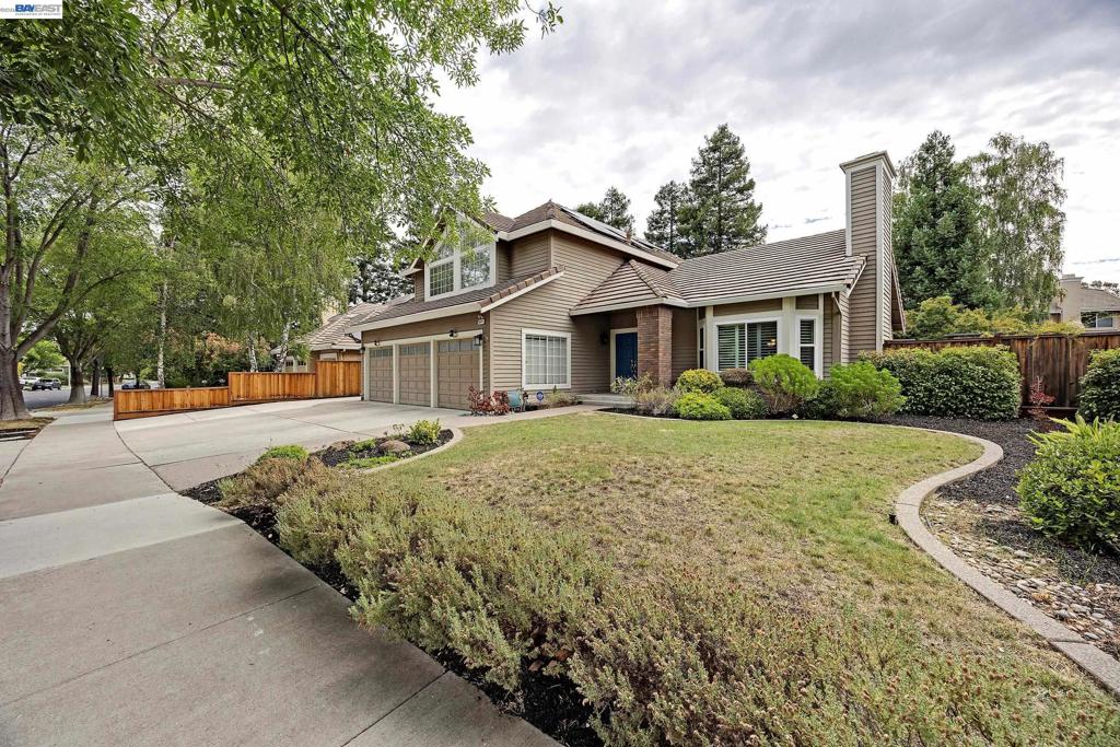 5875 Arlene Way