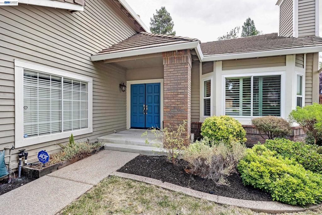 5875 Arlene Way