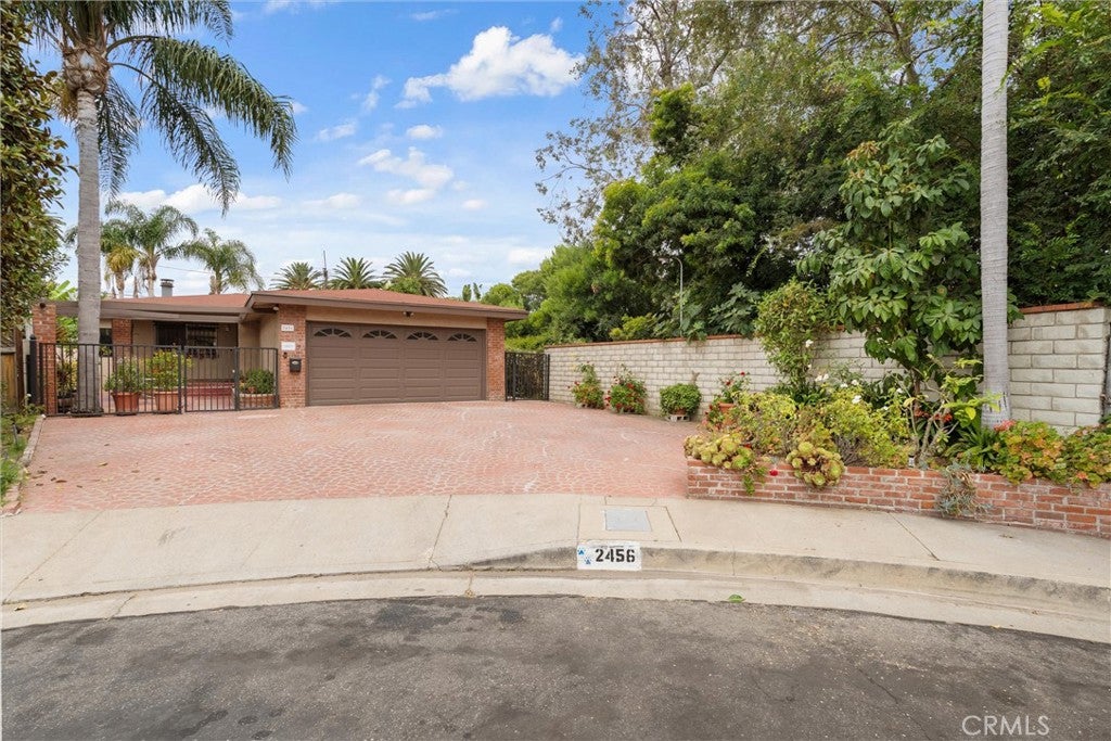 2456 Granville Avenue, Los Angeles CA 90064