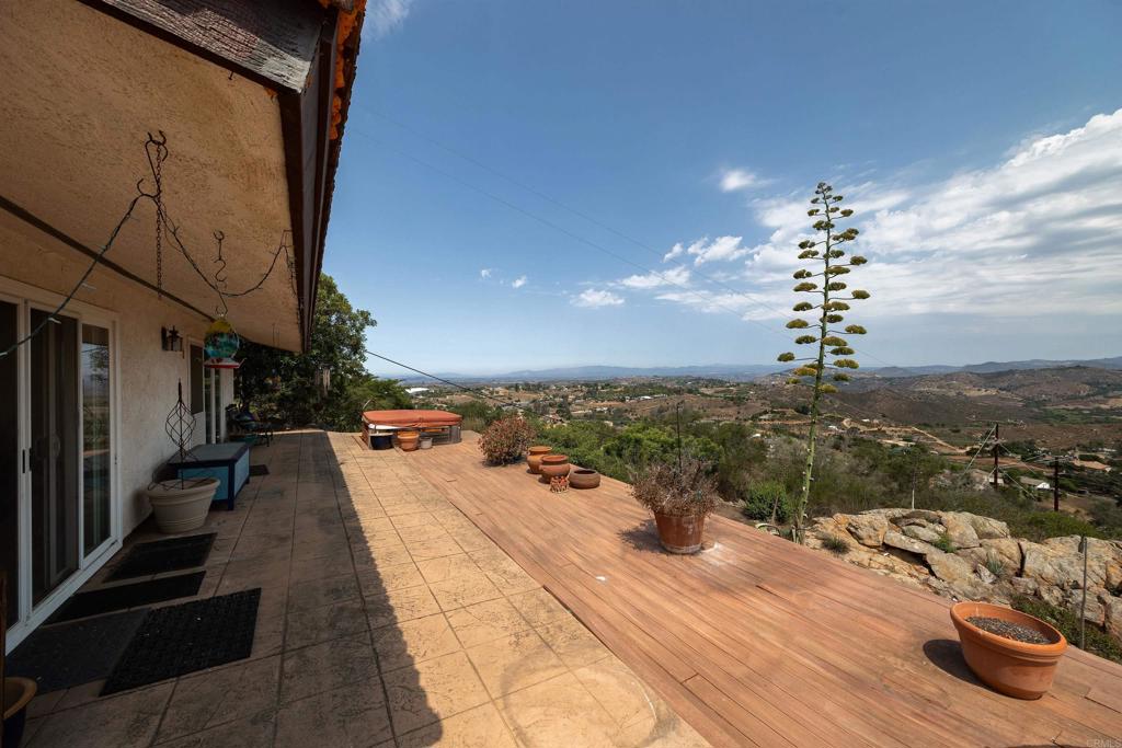 30603 Roadrunner Ridge