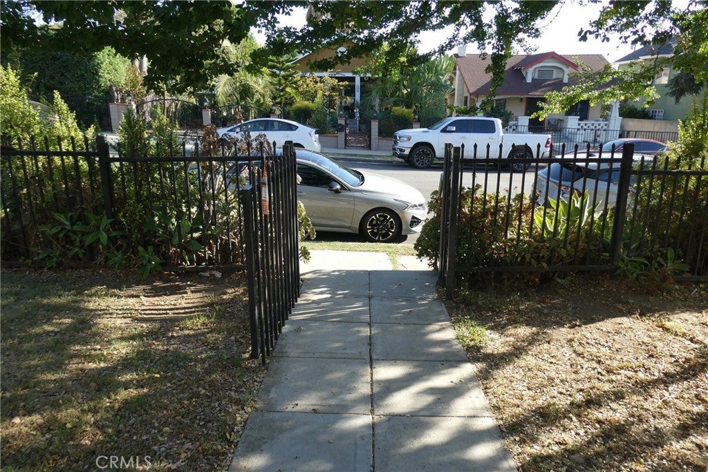 143 E Avenue 32