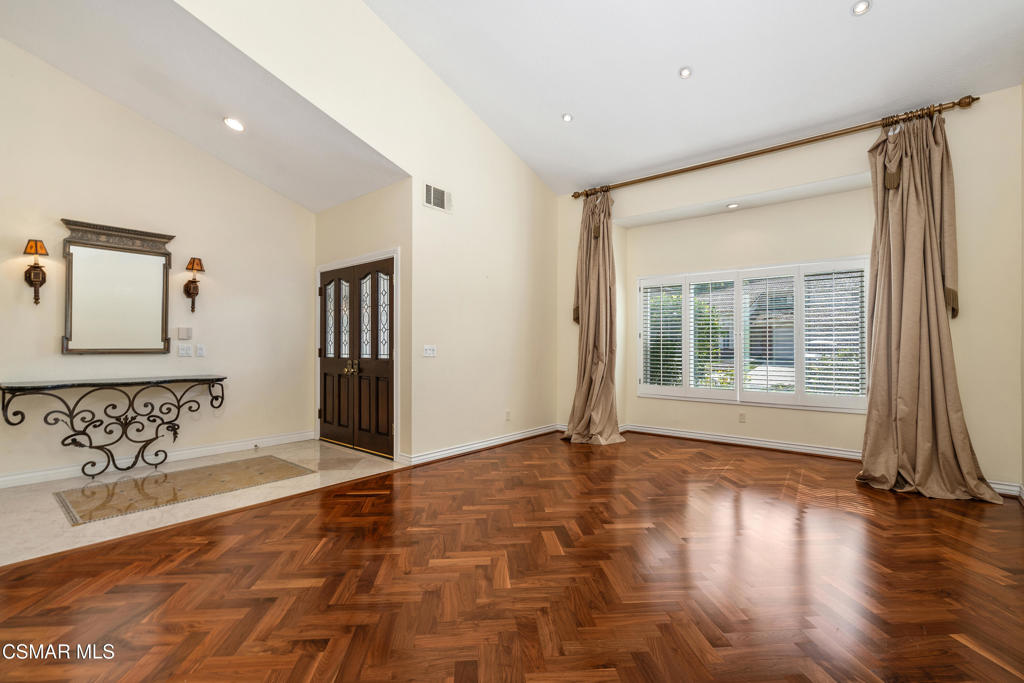 Oak View Ranch-876 - 876 - Residential Lease