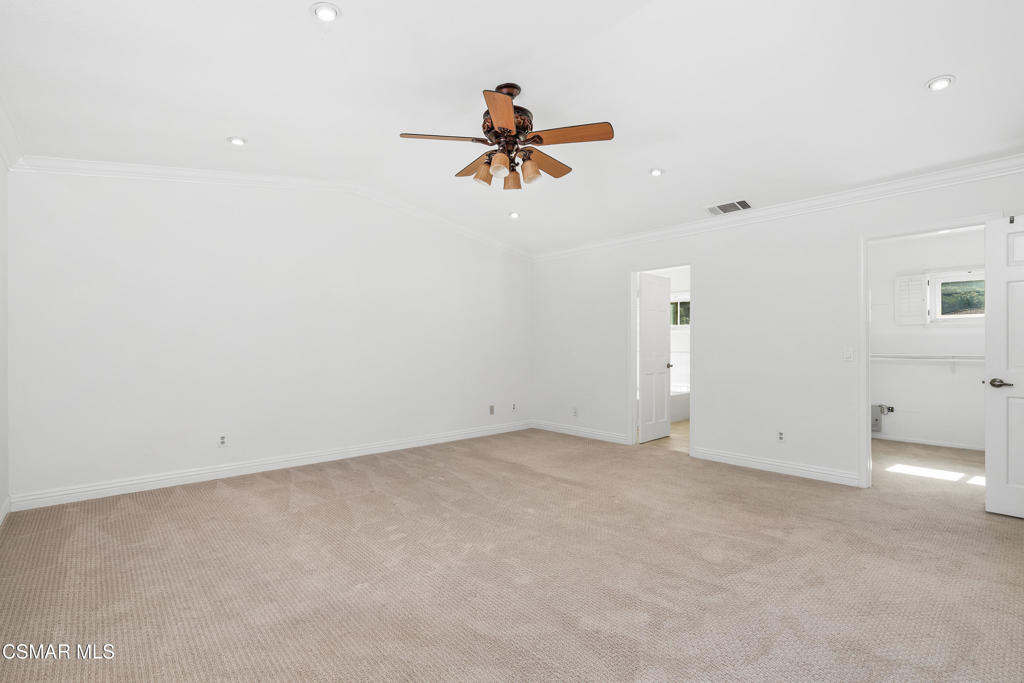 Oak View Ranch-876 - 876 - Residential Lease