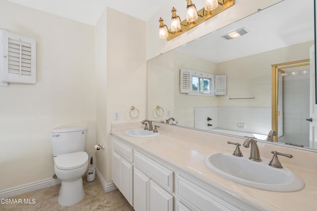 Oak View Ranch-876 - 876 - Residential Lease