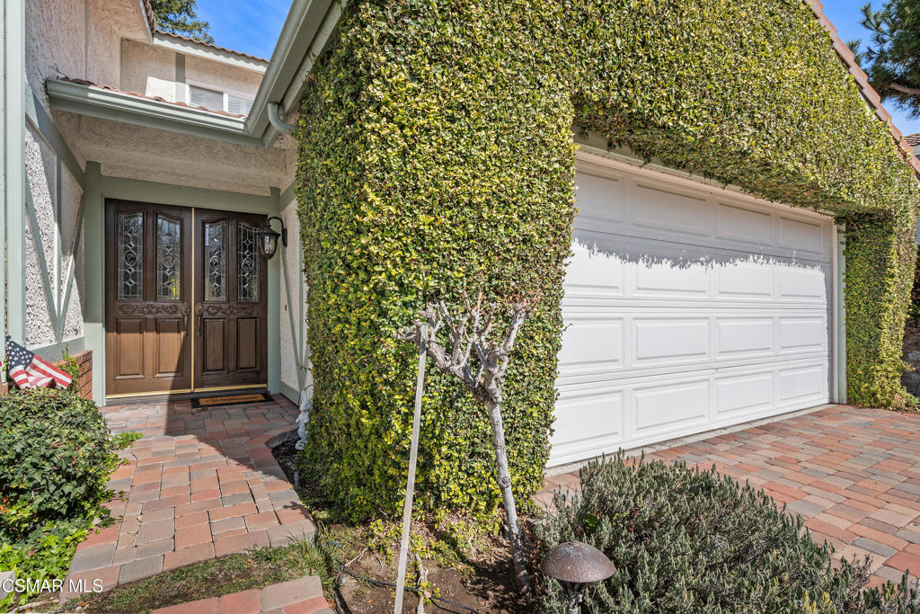 Oak View Ranch-876 - 876 - Residential Lease