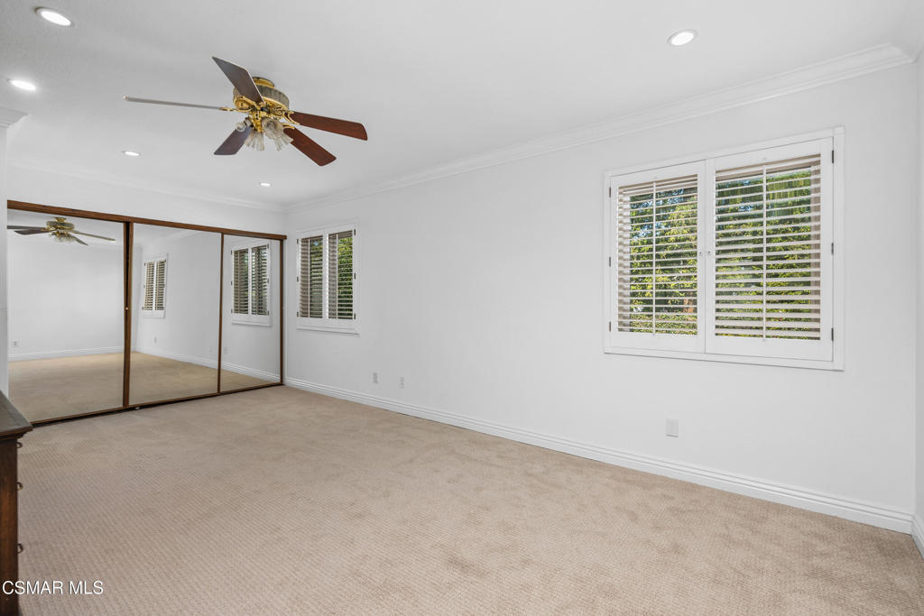 Oak View Ranch-876 - 876 - Residential Lease