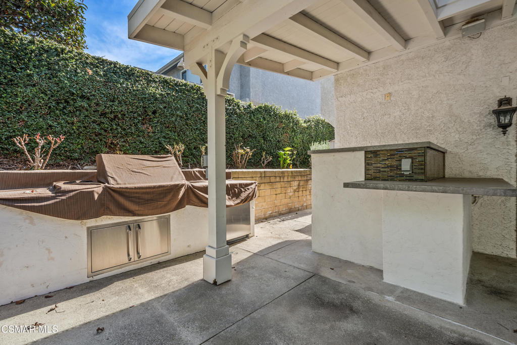 Oak View Ranch-876 - 876 - Residential Lease