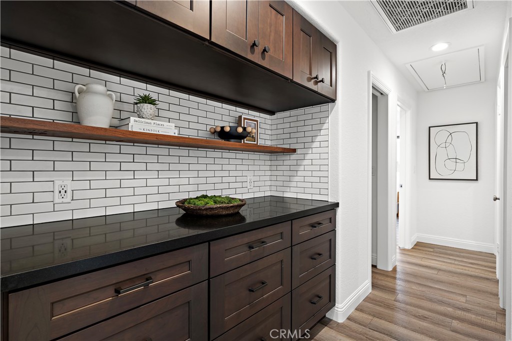 La Cuesta (LACU) - Residential