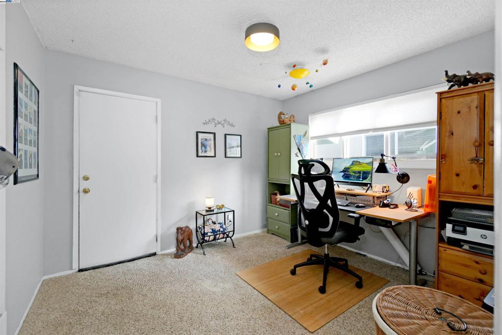 EDEN GARDENS - Residential