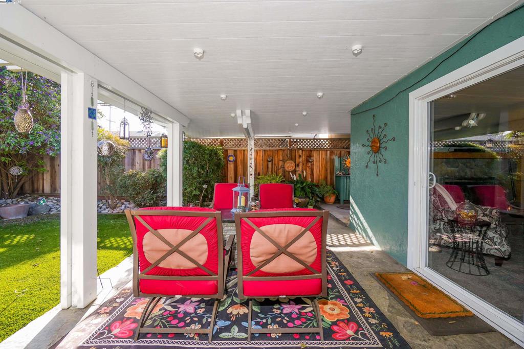 EDEN GARDENS - Residential