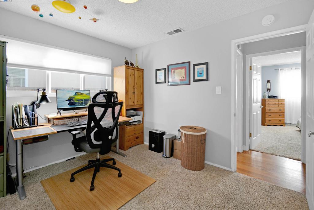 EDEN GARDENS - Residential