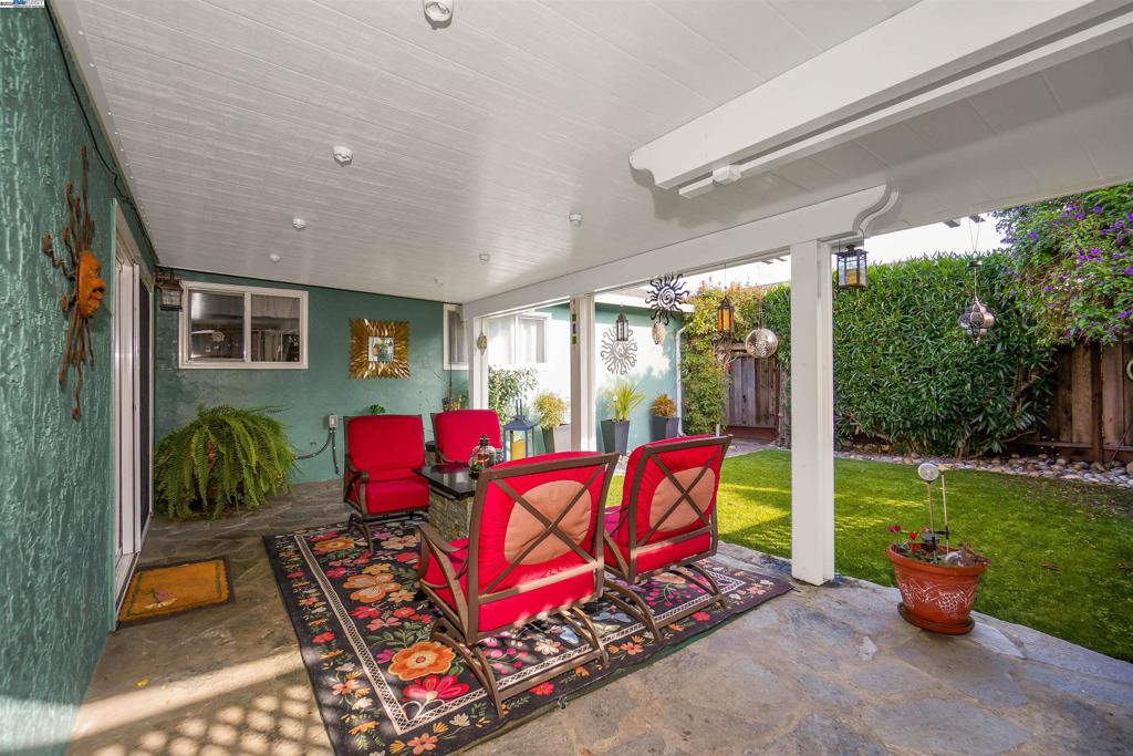 EDEN GARDENS - Residential