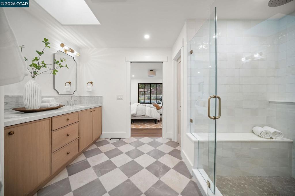 950 950 Escondido Ct