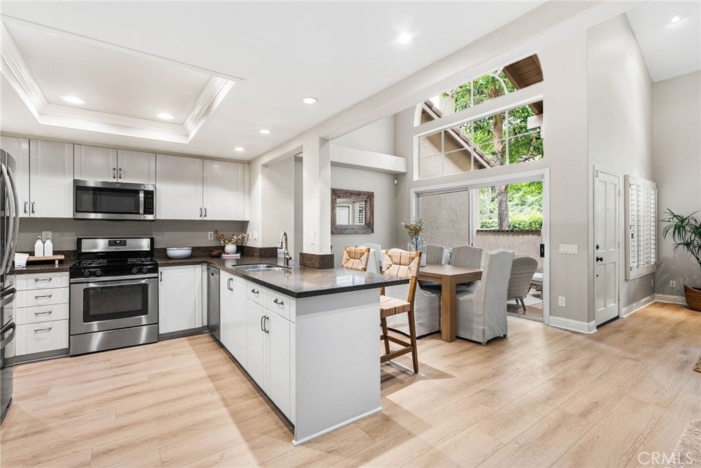 4 Nightingale Drive