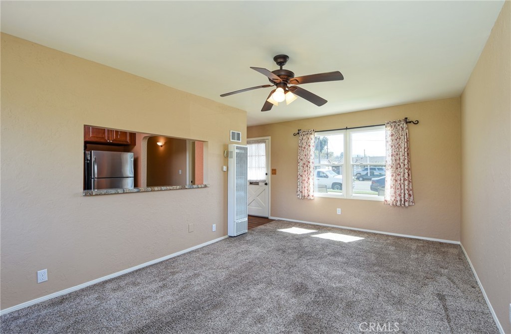 1450 N Mollison Avenue