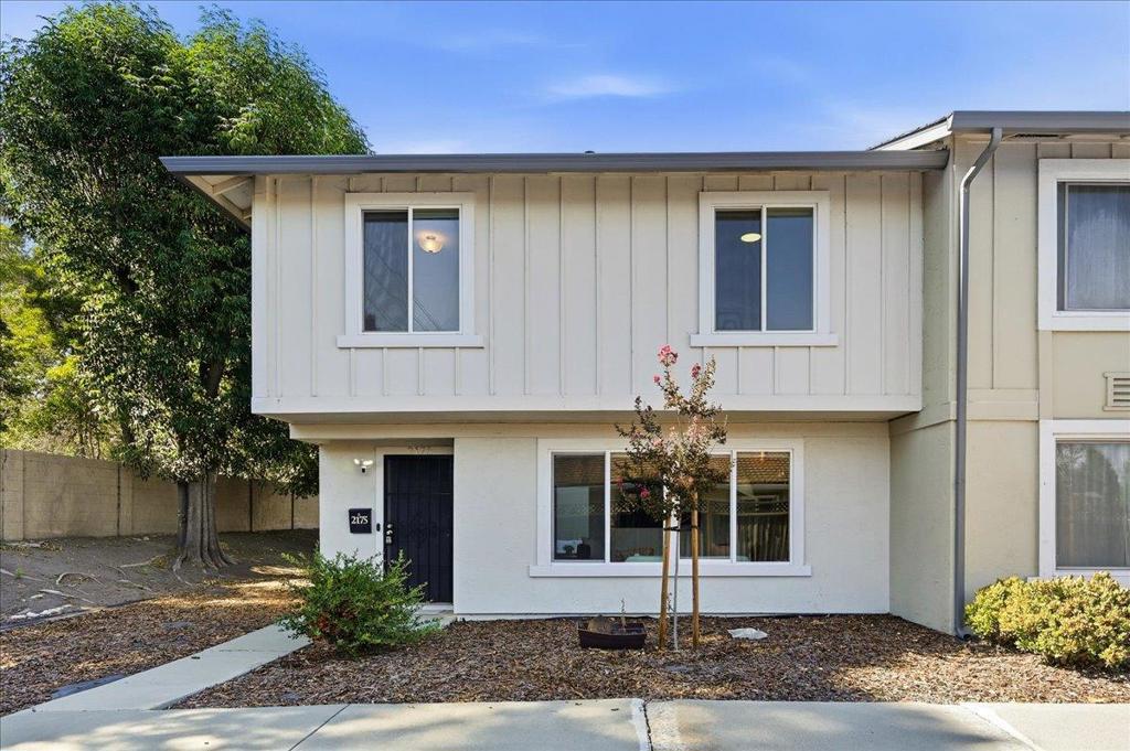 2175 Meadowgate Way