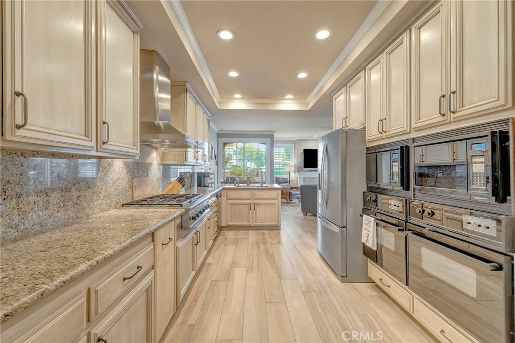 6146 Eaglecrest Drive, Huntington Beach CA 92648 - Photo 10