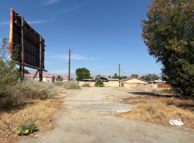 53175 Cesar Chavez Street