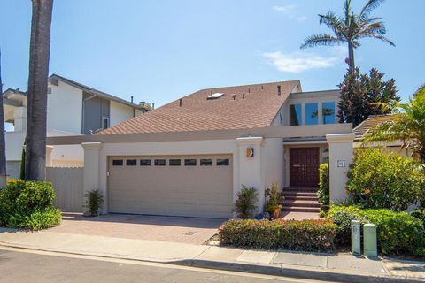 54 Half Moon Bend Coronado CA 92118