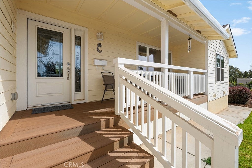 5548 Kemlyn Lane