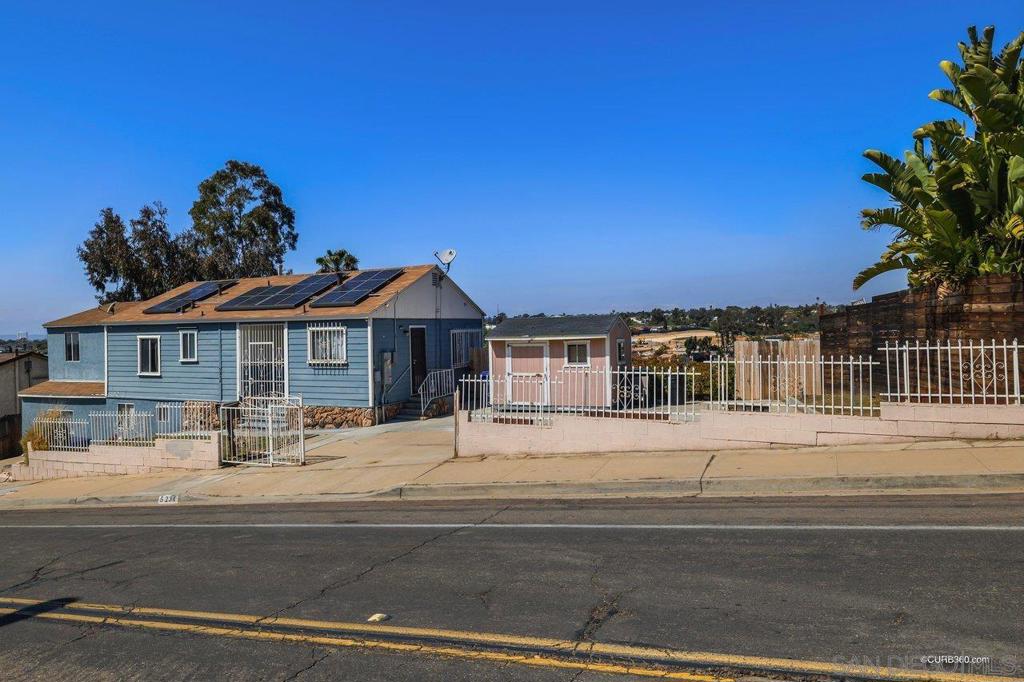 5234 Roswell