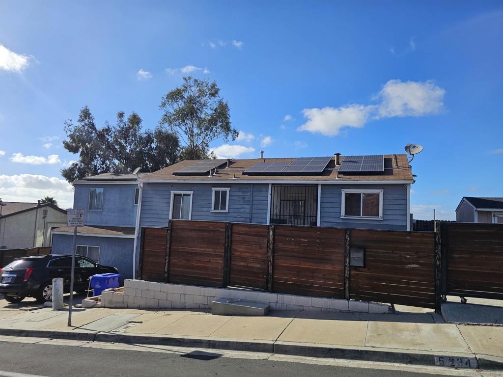 5234 Roswell