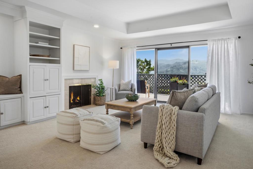 58 Del Mesa Carmel