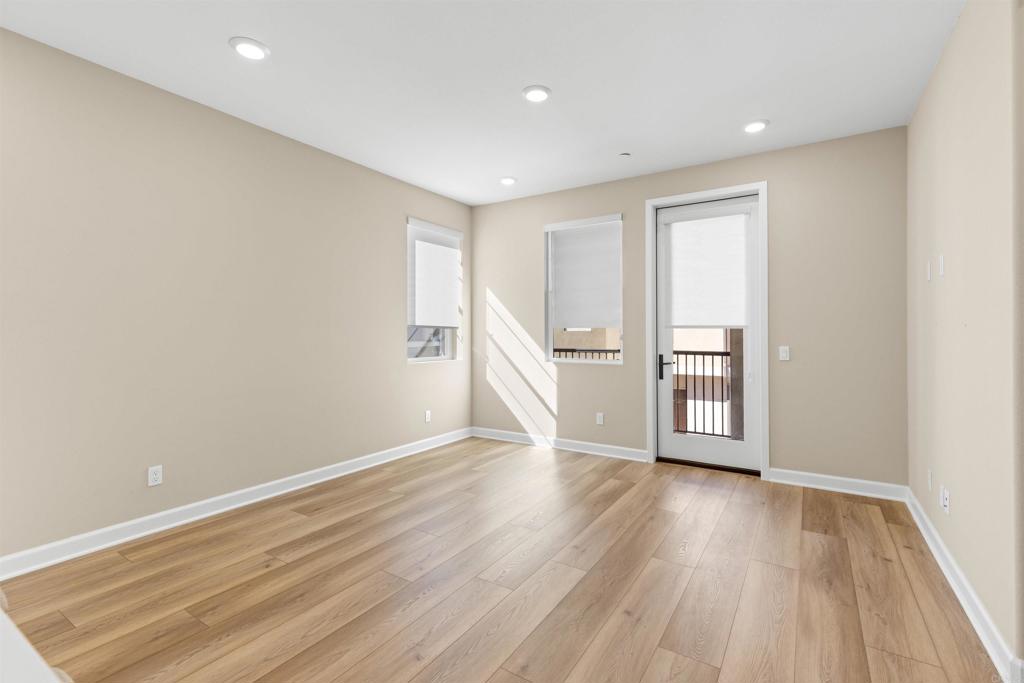 1227 Sunrise Vw. 105